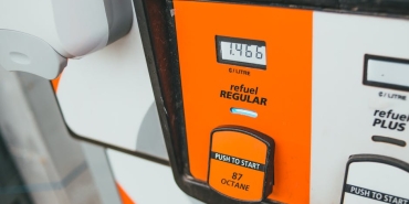 Benzine-Yeni-Zam-Kapida-Cumartesi-Gunu-Fiyatlar-Artiyor-featured